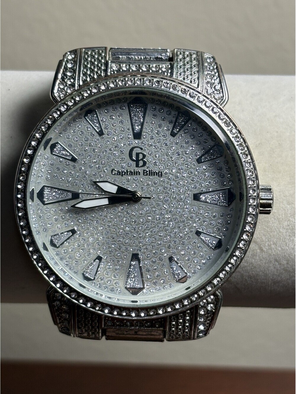 Captain Bling Men's Watch SF-1332 Silver Iced Out Pave Crystal Dial Hip Hop Runs
